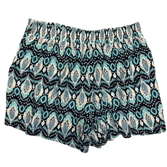 WildFox Blue Pull On Relaxed Fit Shorts Size Large NWOT - Picture 2 of 3